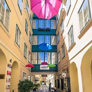 Hotel Mercure Grand Biedermeier, Vídeň