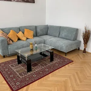 Apartament Opera, Wiedeń