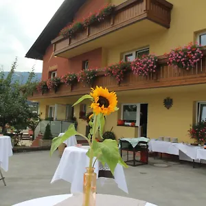 Cafe-pension Margret Zirl