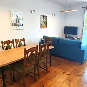 https://szelg-apartament-z-dwiema-sypialniami-i-tarasem.poznan-hotels.com